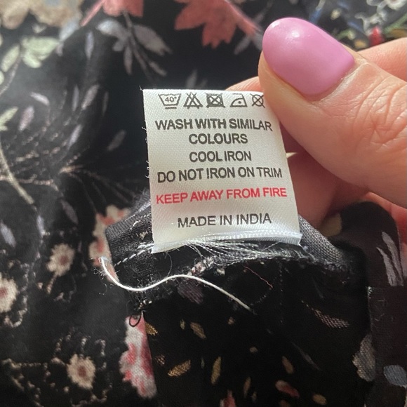 Nasty Gal Black Floral Off-Shoulder Dress Size 8 - Picture 16 of 16